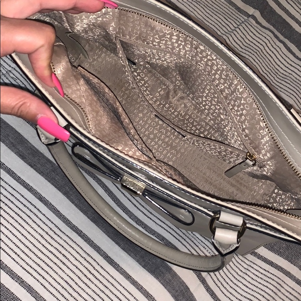 Purse - Picture 3 of 3